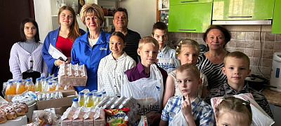 Благотворительная акция "Соберём детей в школу"