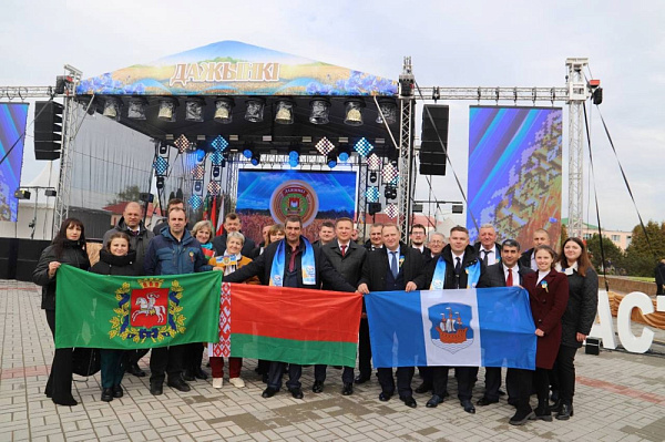 Лучших тружеников чествовали на Дажинках-2025